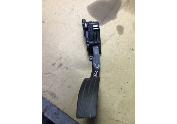 Педаль газу, потенціометр Renault Twingo 2, 8200426238 Е